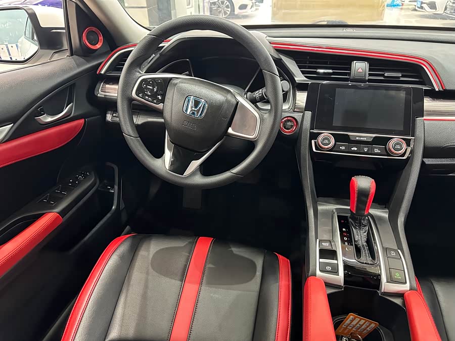Honda Civic 2021 car image #13