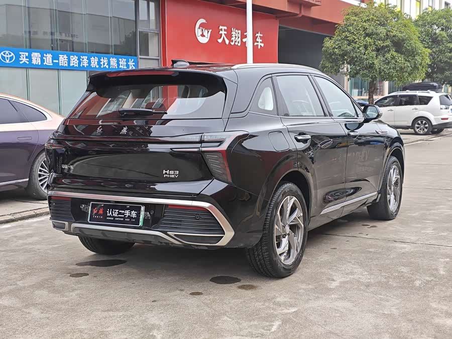 HongQi HS3 PHEV 2024 #13 HongQi HS3 PHEV 2024 car image #13