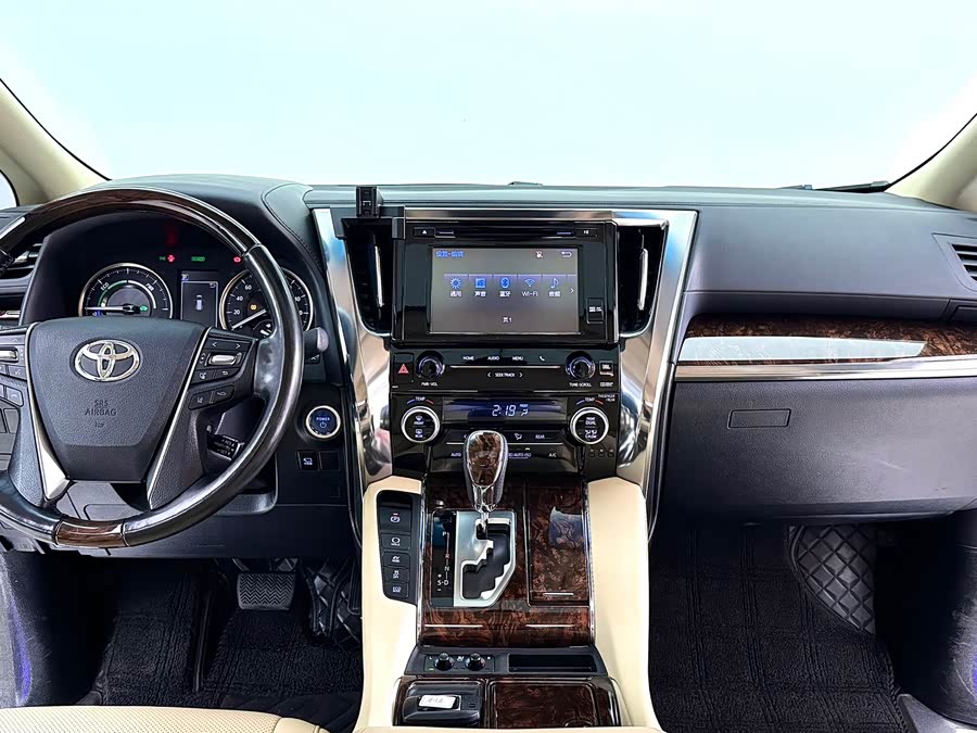 Toyota Alphard 2020 #13 Toyota Alphard 2020 изображение автомобиля #13