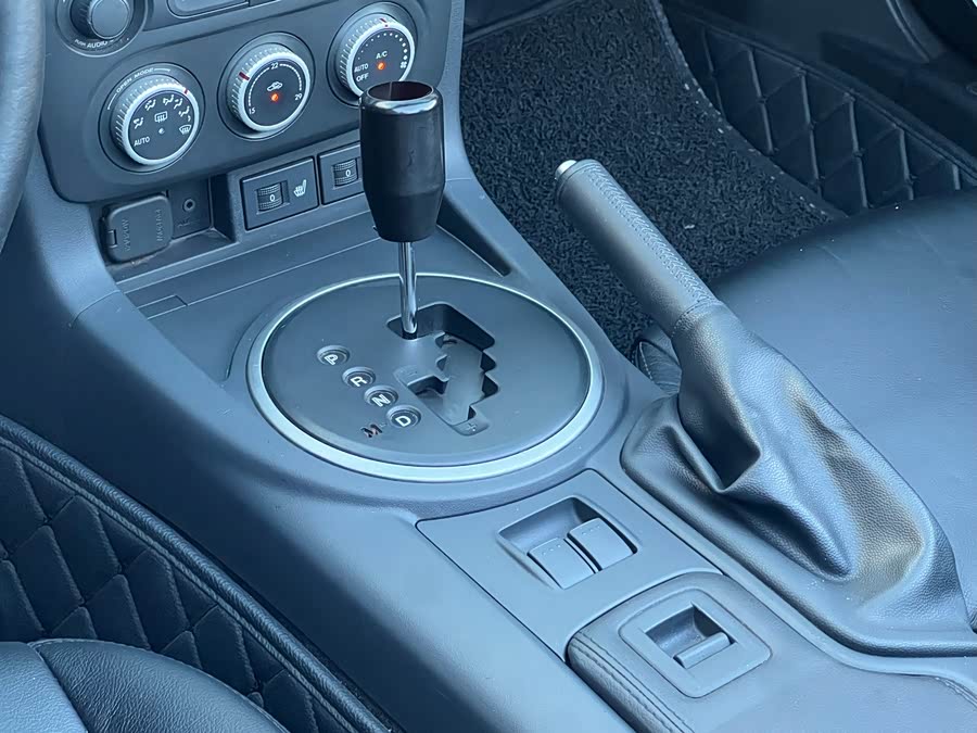 马自达 马自达MX-5 2011 汽车图片 #13