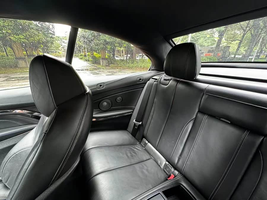 BMW M4 2019 car image #13