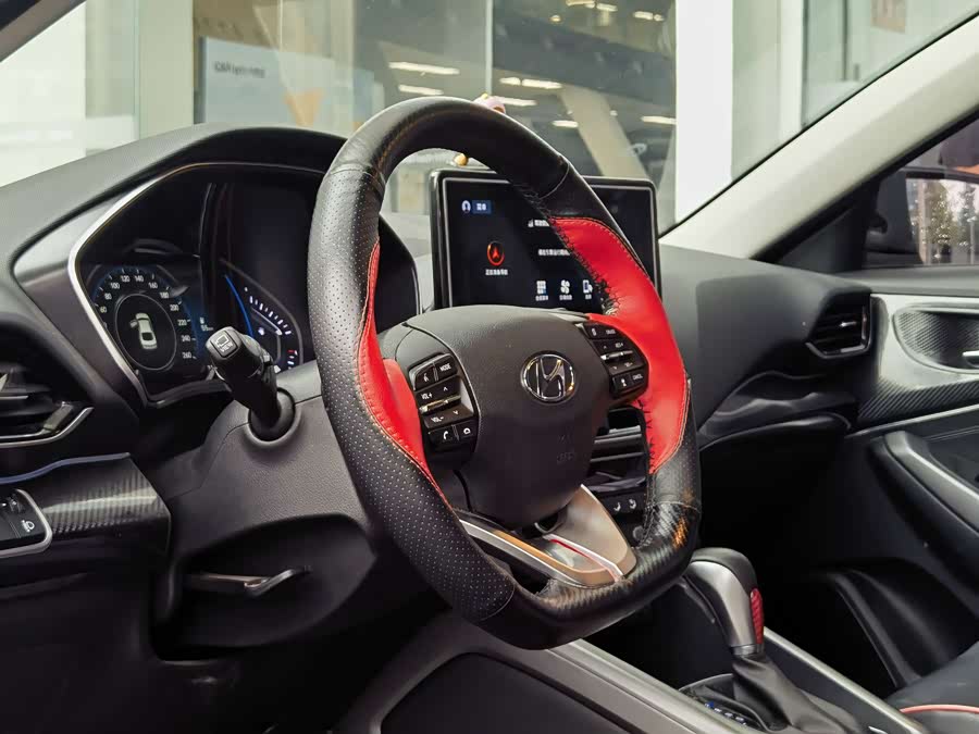 Hyundai Lafesta 2020 car image #13