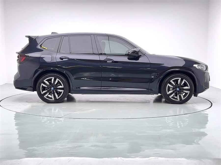 BMW iX3 2024 imagem de carro #13