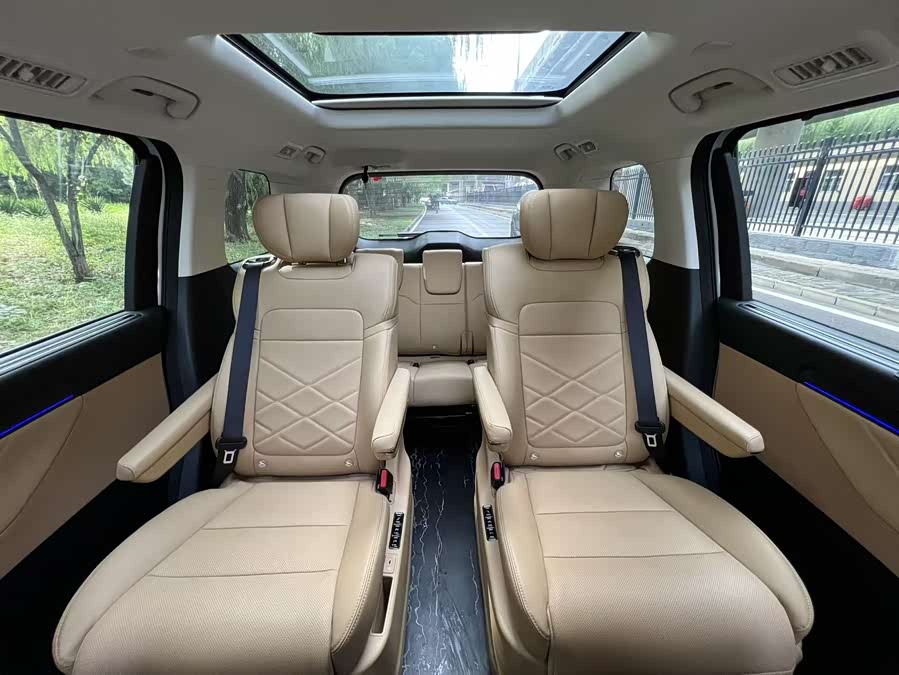 GAC Trumpchi E8 New Energy 2024 #13 GAC Trumpchi E8 New Energy 2024 immagine di auto #13