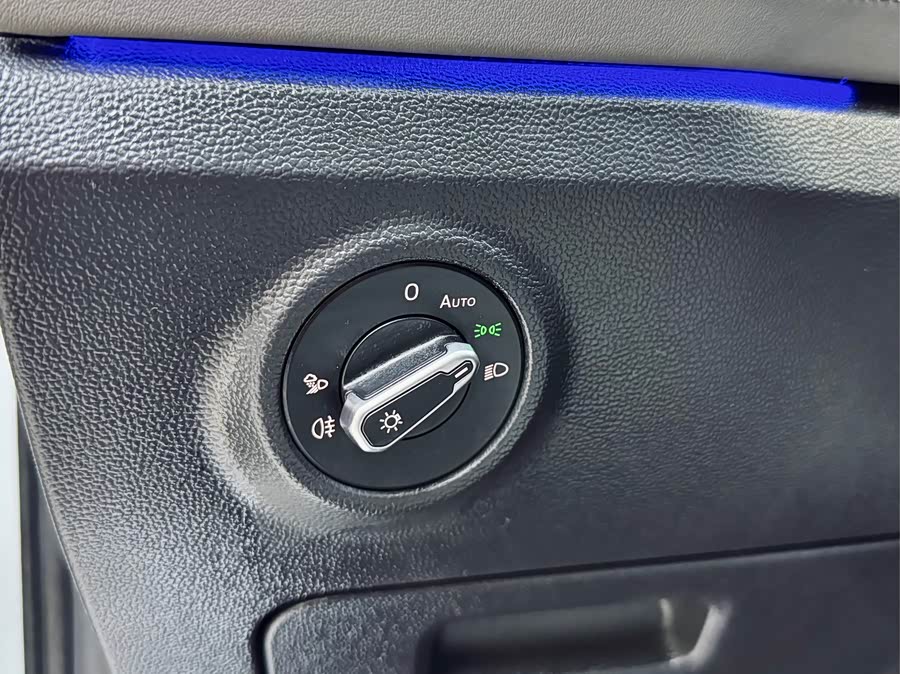 Volkswagen Tayron GTE 2023 #13 Volkswagen Tayron GTE 2023 car image #13