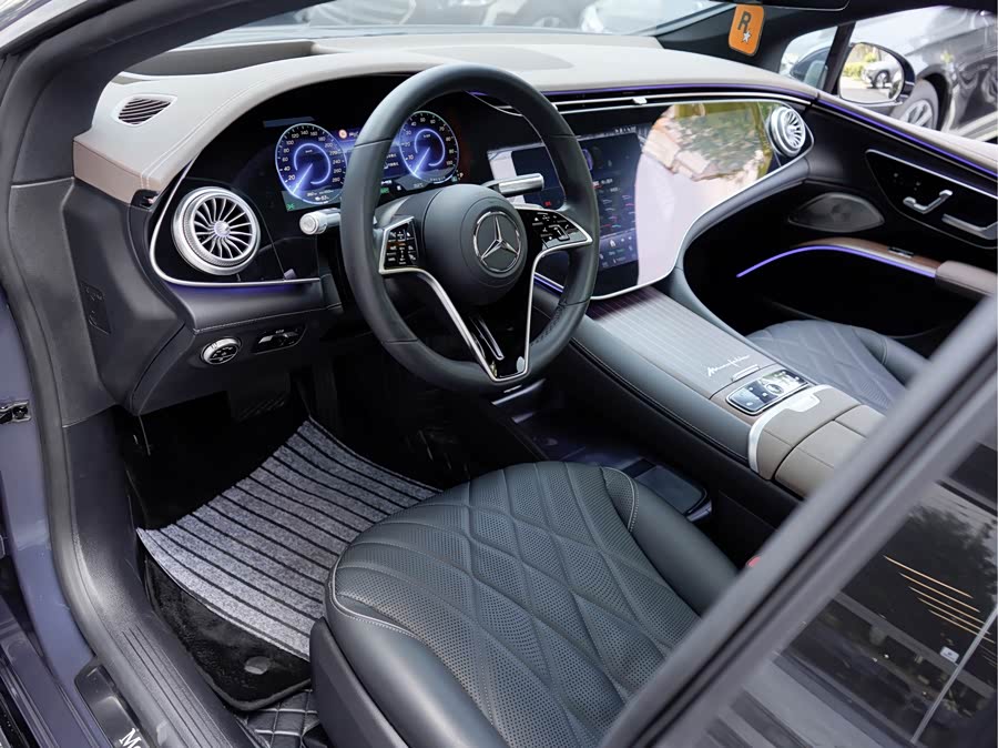 Mercedes-Benz EQS Class 2022 car image #13