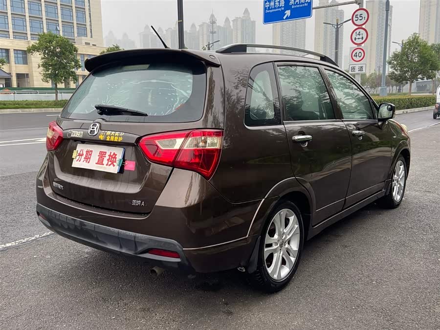 Suzuki Liana A6 2014 immagine di auto #13