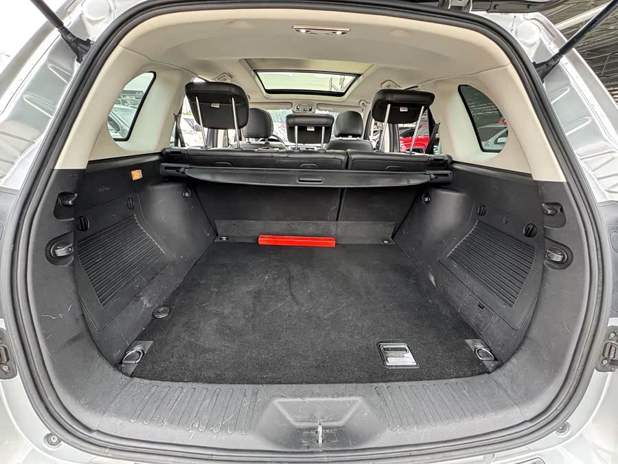 Haval H8 2017 car image #13