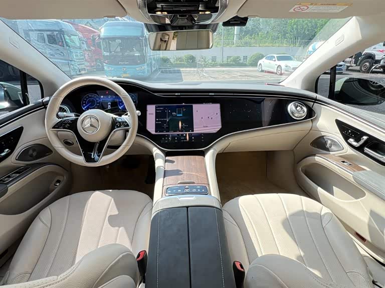 Mercedes-Benz EQS Class 2022 car image #13