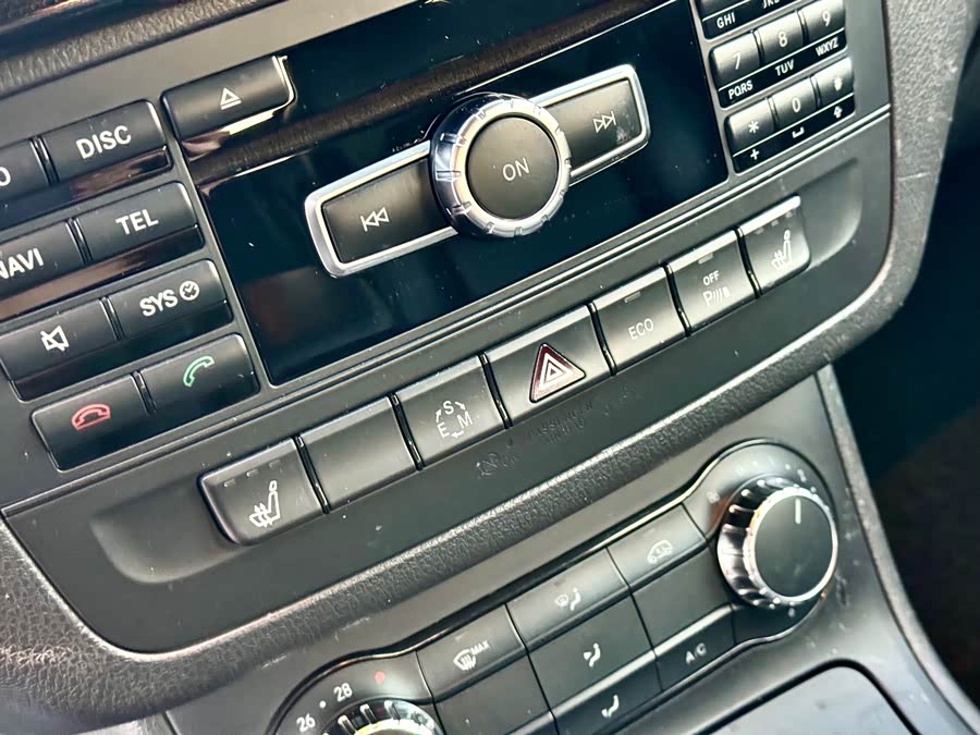 Mercedes-Benz B Class 2014 #13 Mercedes-Benz B Class 2014 car image #13