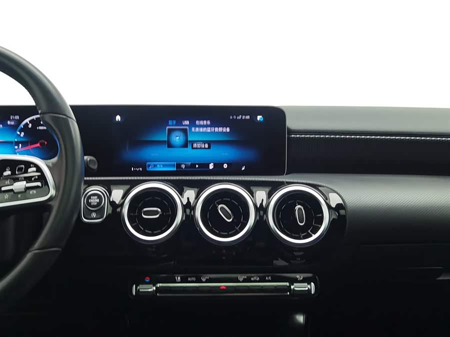 Mercedes-Benz A Class (Imported) 2020 #13 Mercedes-Benz A Class (Imported) 2020 car image #13