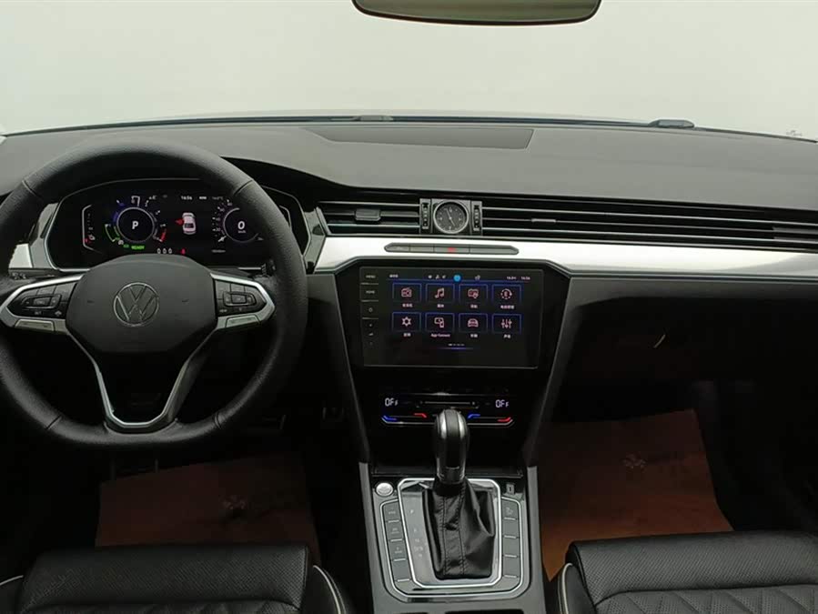 Volkswagen Magotan GTE 2024 car image #13