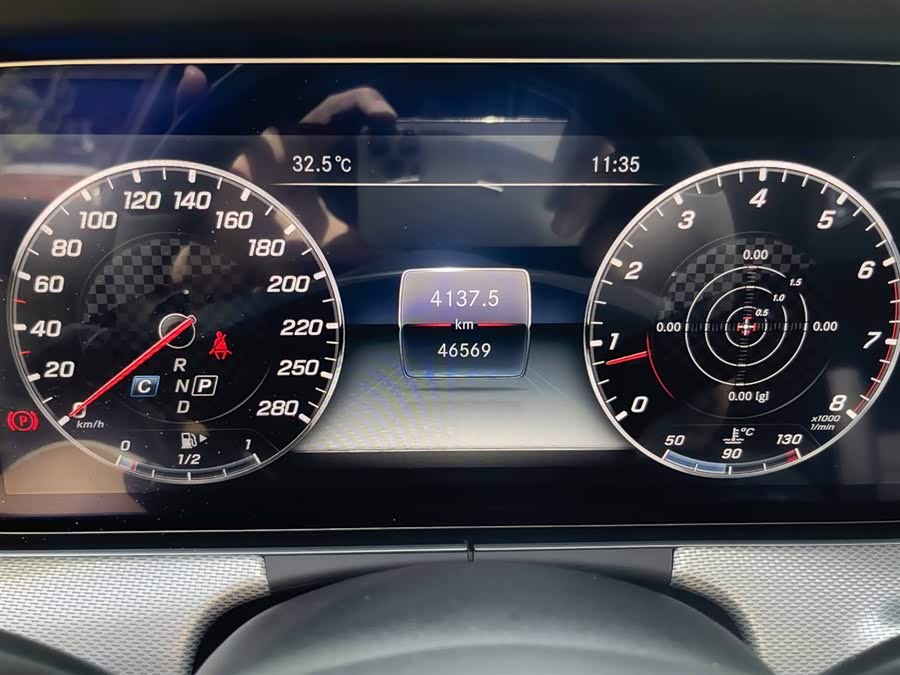 Mercedes-Benz E AMG 2018 immagine di auto #13