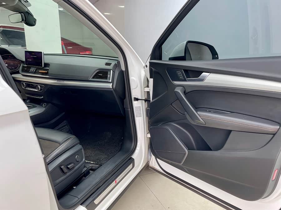 奥迪 奥迪Q5L 2019 汽车图片 #13