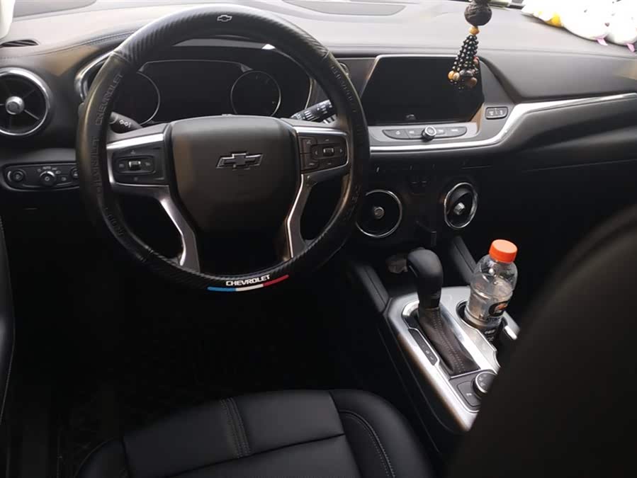 Chevrolet Blazer 2023 car image #13