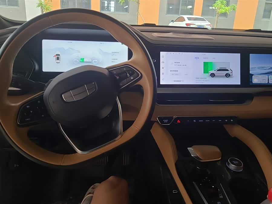 GEELY Monjaro EREV 2023 car image #13