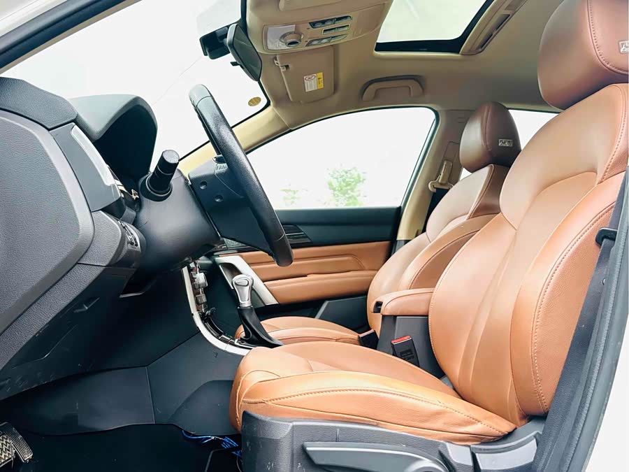 Haval H2 2016 #13 Haval H2 2016 car image #13