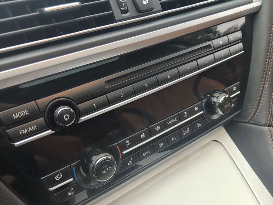 BMW 6 Series 2017 car image #13