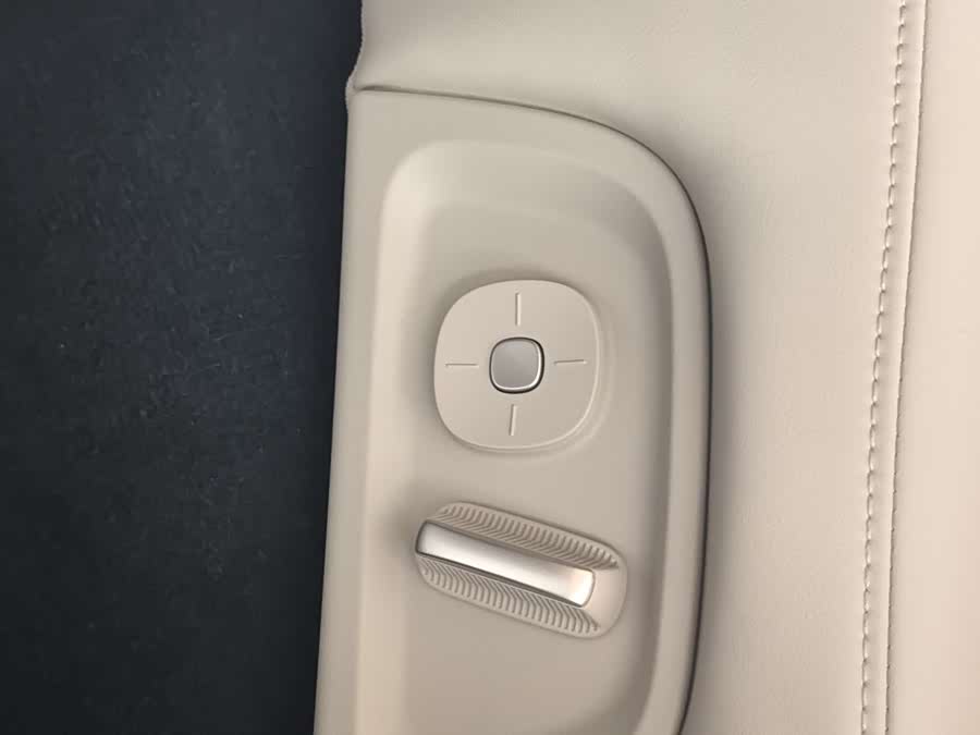 蔚来 蔚来EC7 2024 汽车图片 #13