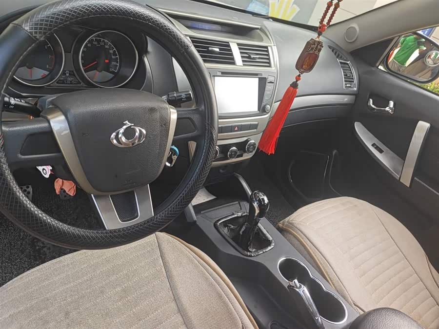 GEELY GX7 2015 #13 GEELY GX7 2015 car image #13