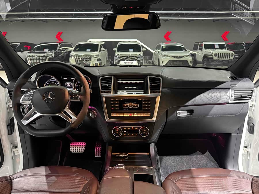 Mercedes-Benz GL AMG 2014 immagine di auto #13