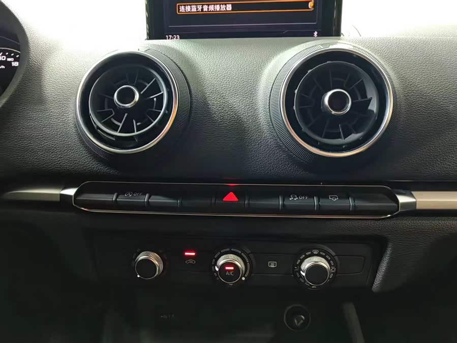 奥迪 奥迪A3 2018 汽车图片 #13