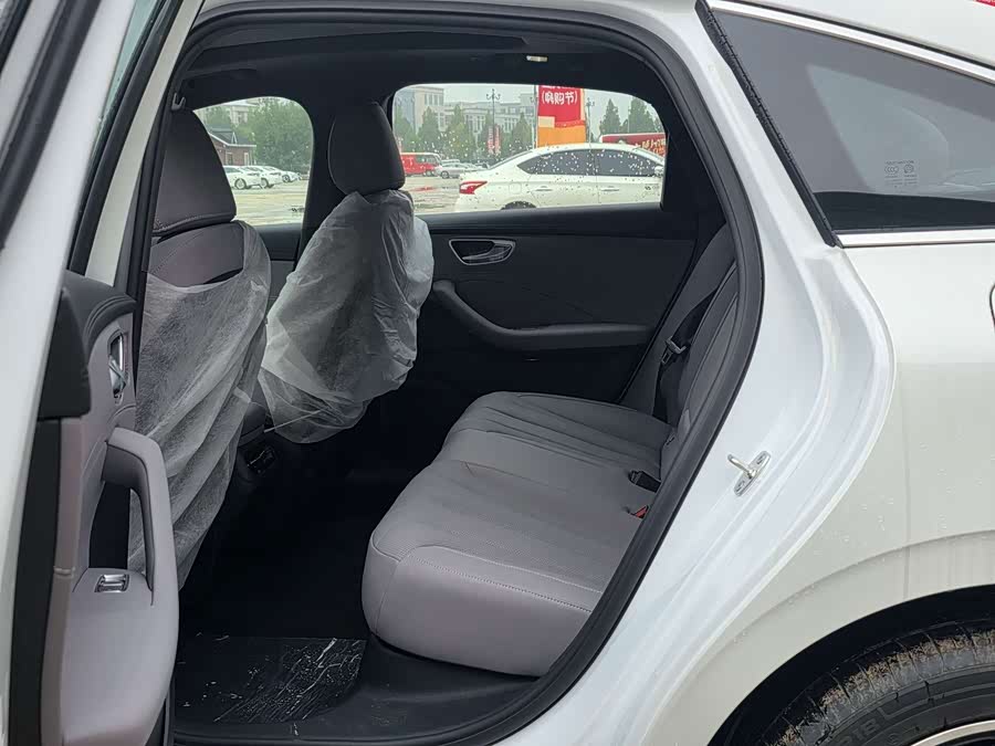 Roewe M7 DMH 2025 изображение автомобиля #13