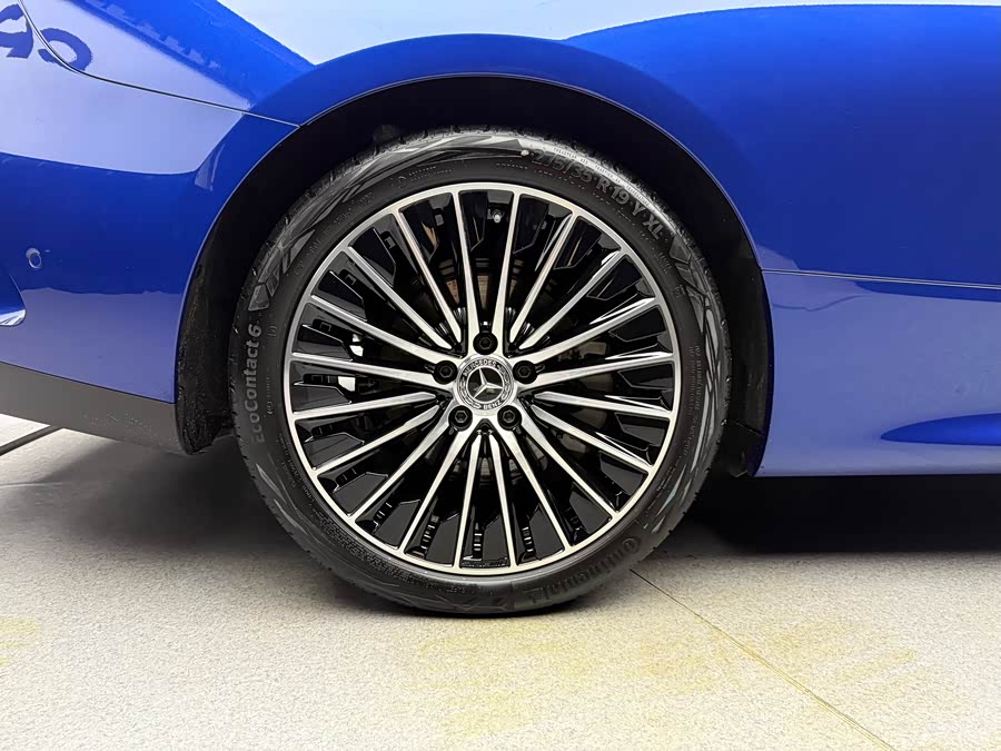 Mercedes-Benz CLE Class 2025 #13 Mercedes-Benz CLE Class 2025 car image #13