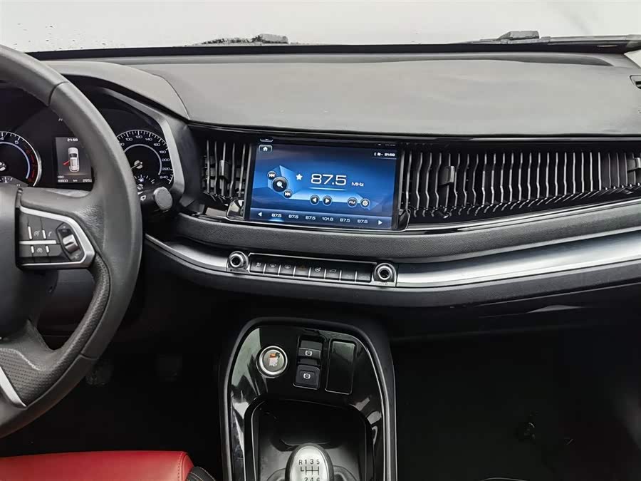 Haval H2s 2017 car image #13