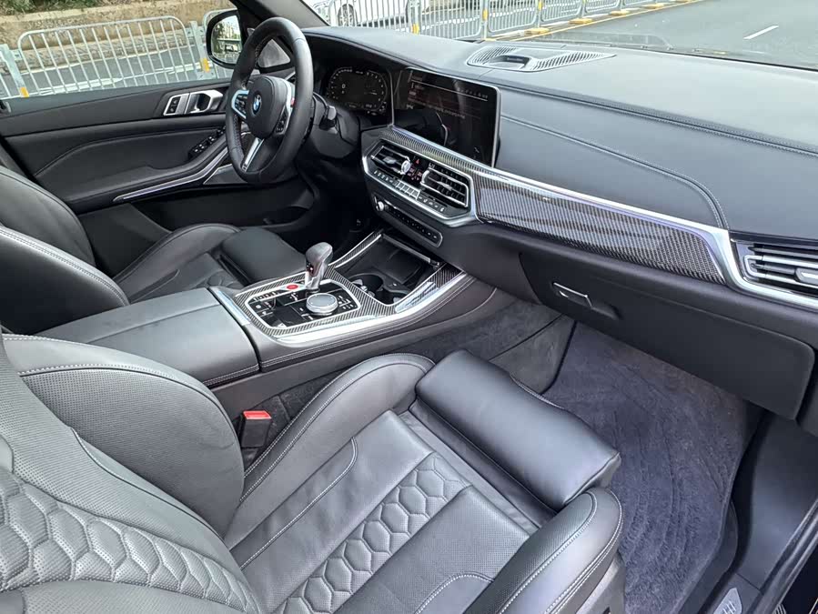 BMW X5 M 2021 car image #13