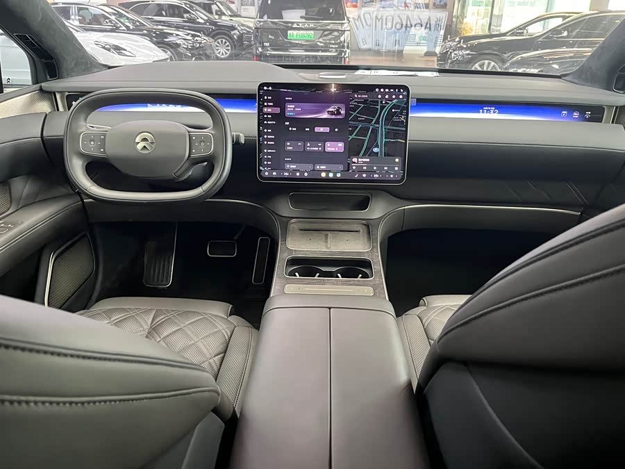 NIO ET9 2024 car image #13