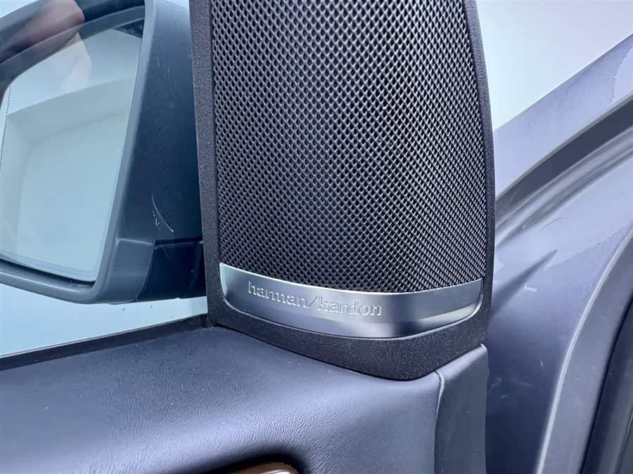 Mercedes-Benz M AMG 2012 صورة سيارة #13