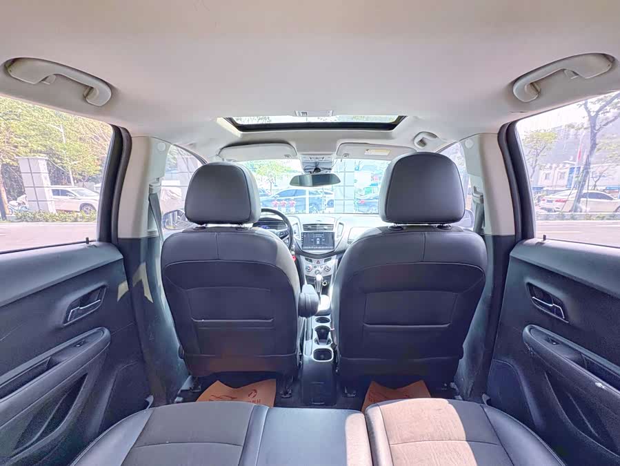 Chevrolet Tracker 2015 #13 Chevrolet Tracker 2015 immagine di auto #13