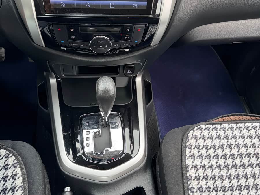 日产 纳瓦拉 2019 汽车图片 #13