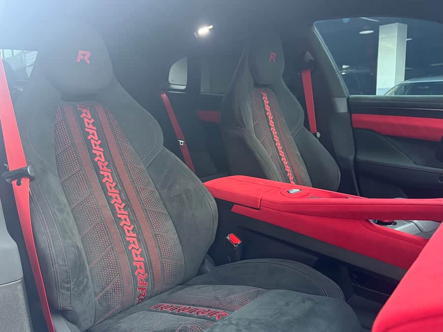 Zeekr 001 FR 2023 изображение автомобиля #13