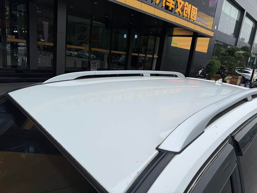 Haval H5 Class 2015 #13 Haval H5 Class 2015 car image #13