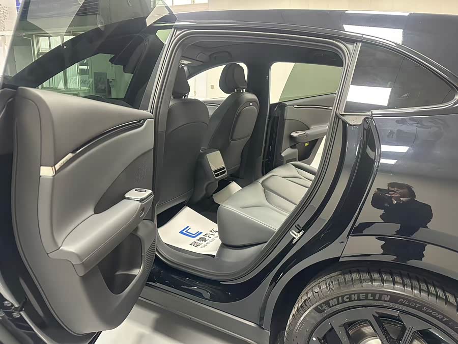 Xpeng G7 2025 immagine di auto #13