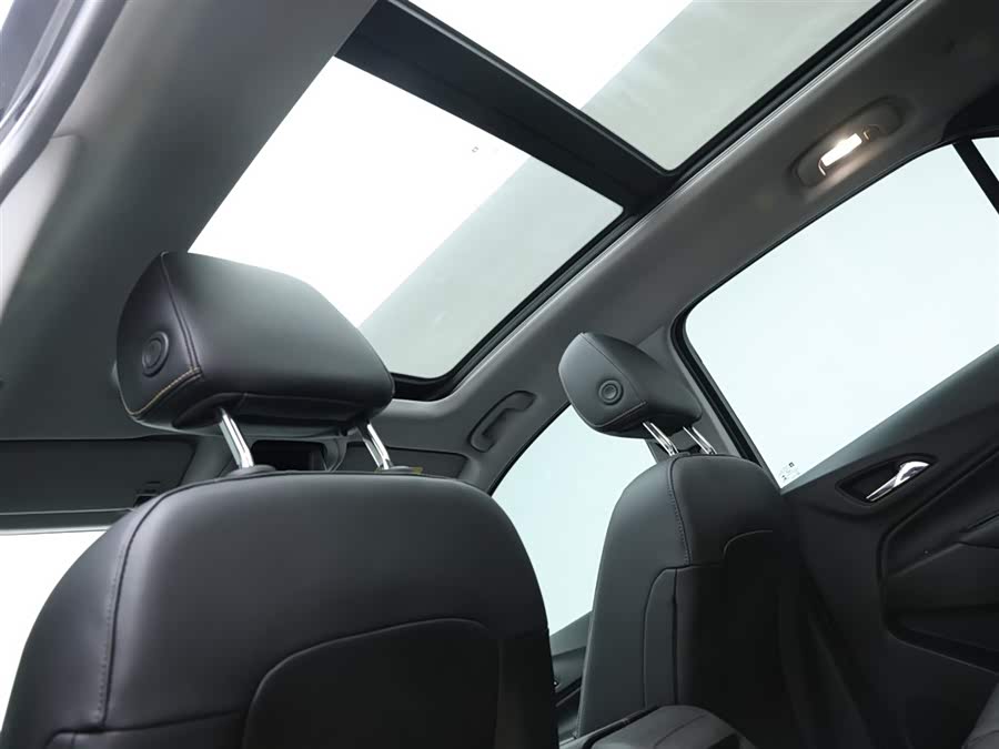 Chevrolet Equinox 2022 car image #13