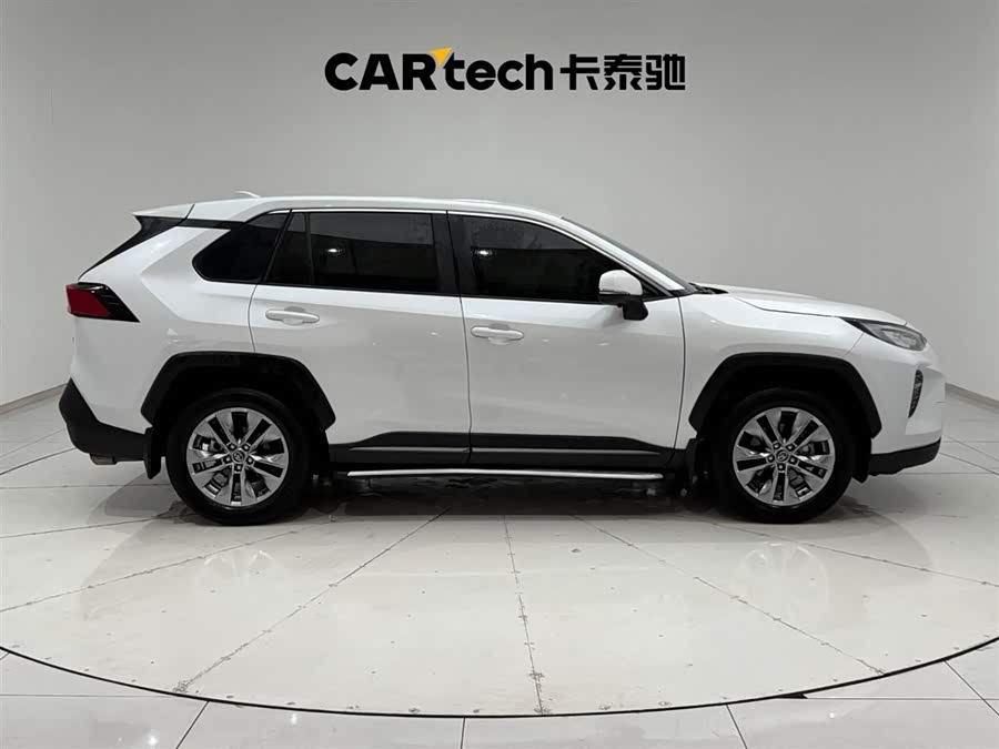 Kia Wildlander 2023 car image #13