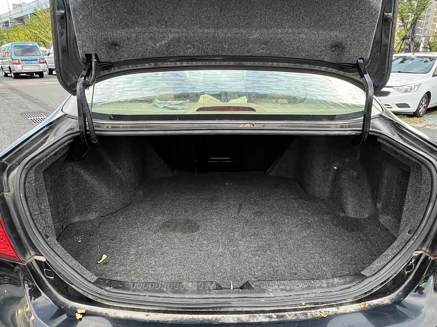 BYD G6 2014 #13 BYD G6 2014 car image #13