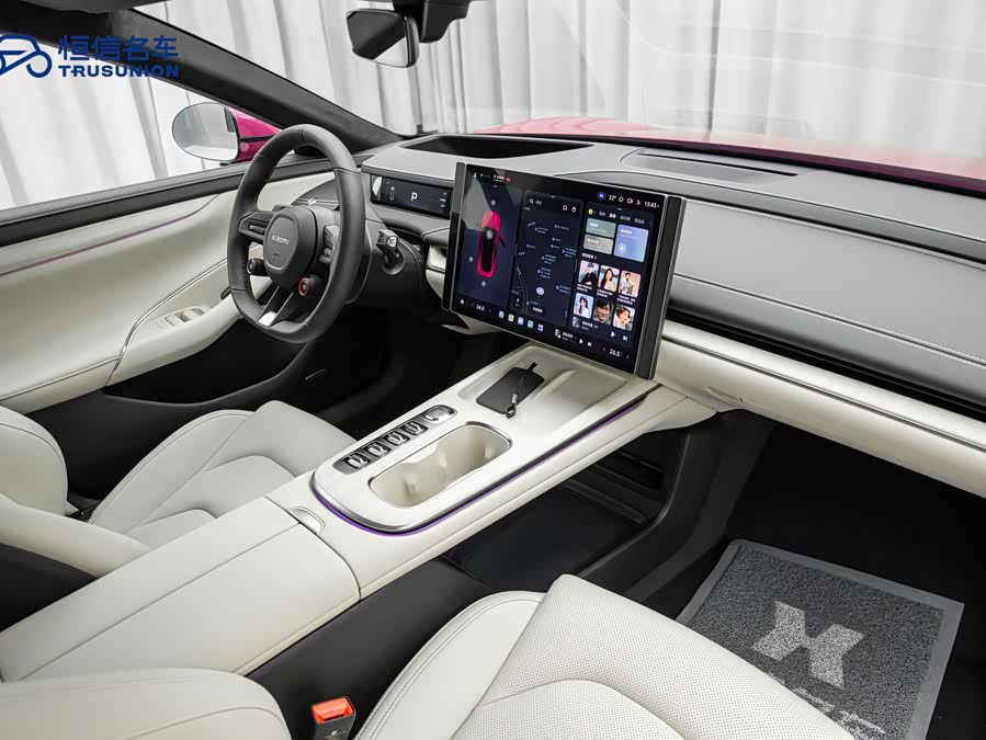 MI SU7 2025 car image #13