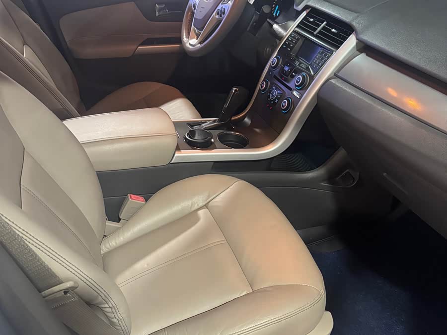 Ford Edge (Imported) 2015 صورة سيارة #13