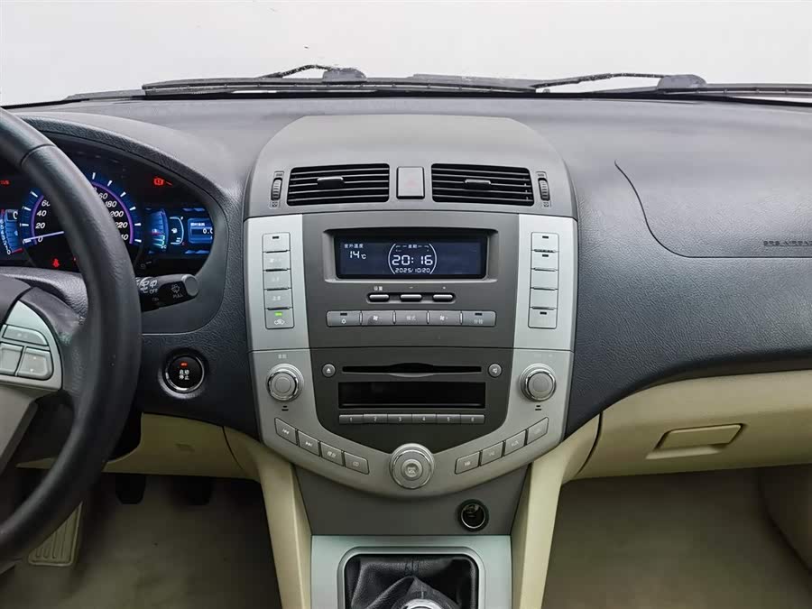 BYD S6 2013 #13 BYD S6 2013 image de voiture #13