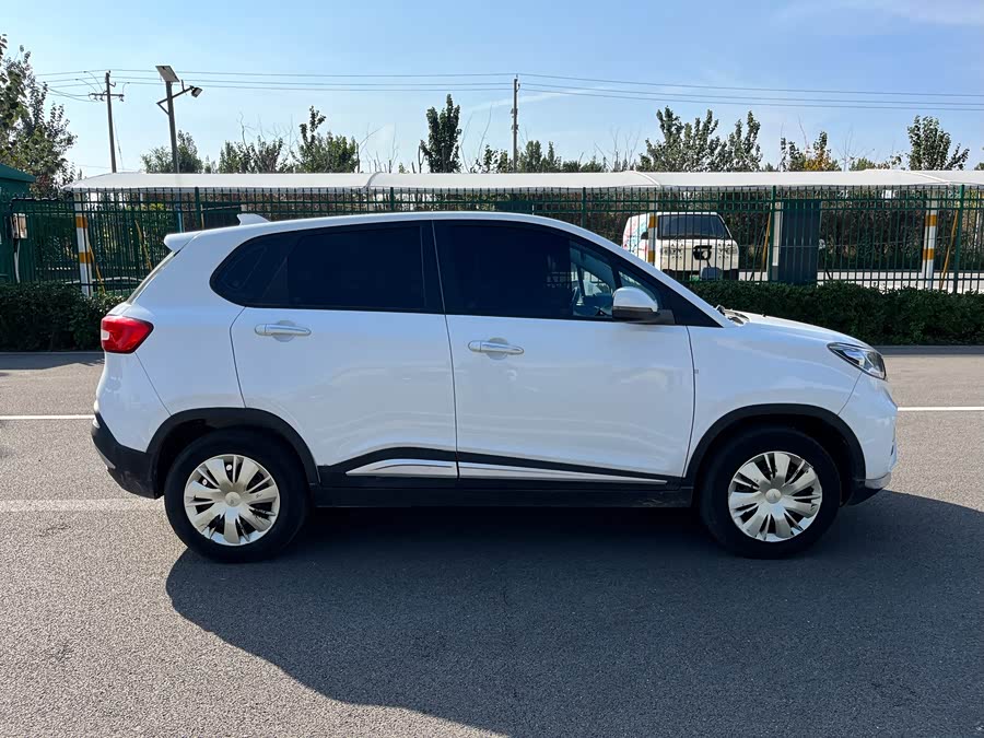 哪吒汽车 哪吒N01 2020 汽车图片 #13