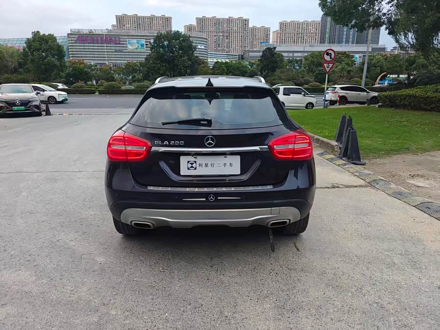 Mercedes-Benz GLA Class (Imported) 2015 #13 Mercedes-Benz GLA Class (Imported) 2015 car image #13