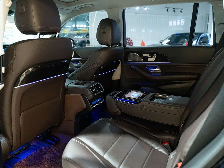 Mercedes-Benz GLS Class 2021 car image #13