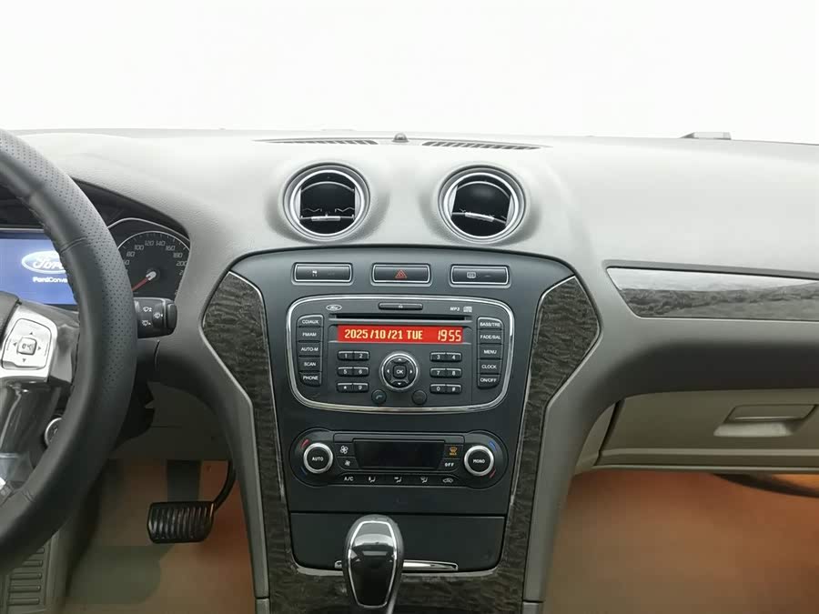 Ford Mondeo-Zhisheng 2013 car image #13