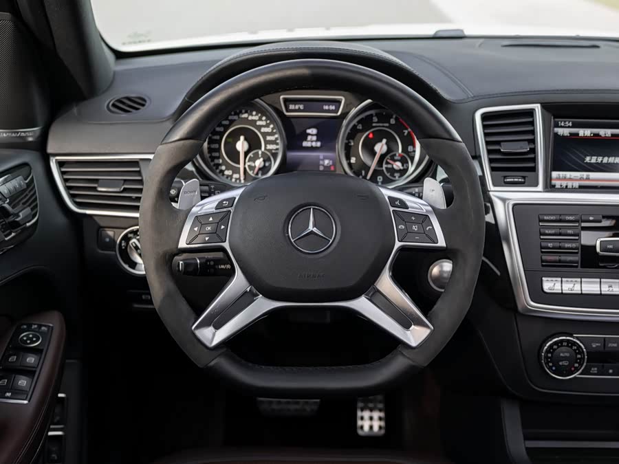 Mercedes-Benz GL AMG 2015 #13 Mercedes-Benz GL AMG 2015 изображение автомобиля #13