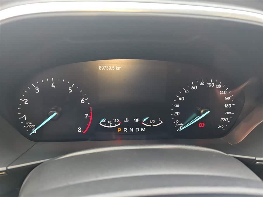 Ford Focus Active 2019 car image #13