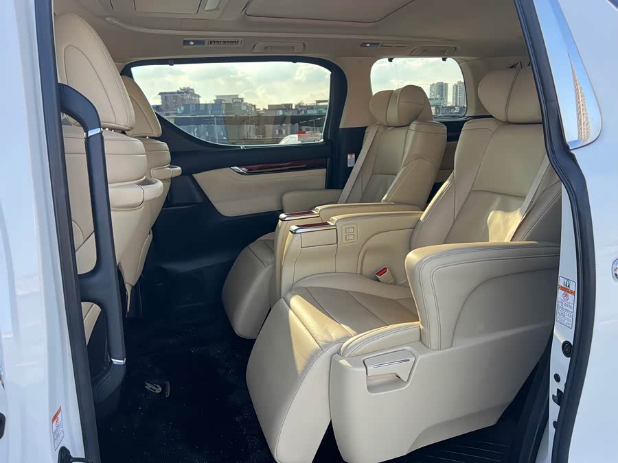 丰田 埃尔法 2017 汽车图片 #13